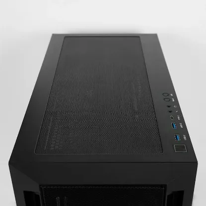 CHIEFTEC skříň APEX AIR