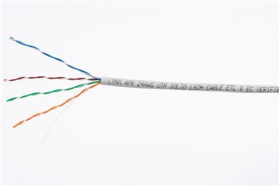 Obrázek UTP kabel LYNX, Cat5E, drát, LS0H, Dca, šedý, 305m
