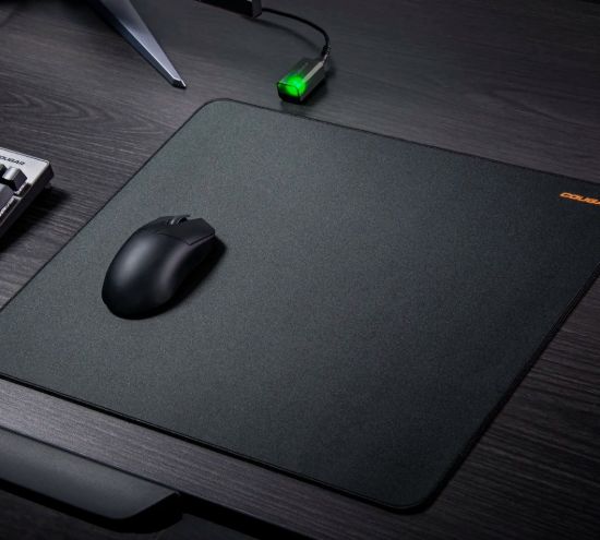Obrázek COUGAR podložka pod myš Turbo XL 900 x 400 x 3mm water proof anti-slip rubber